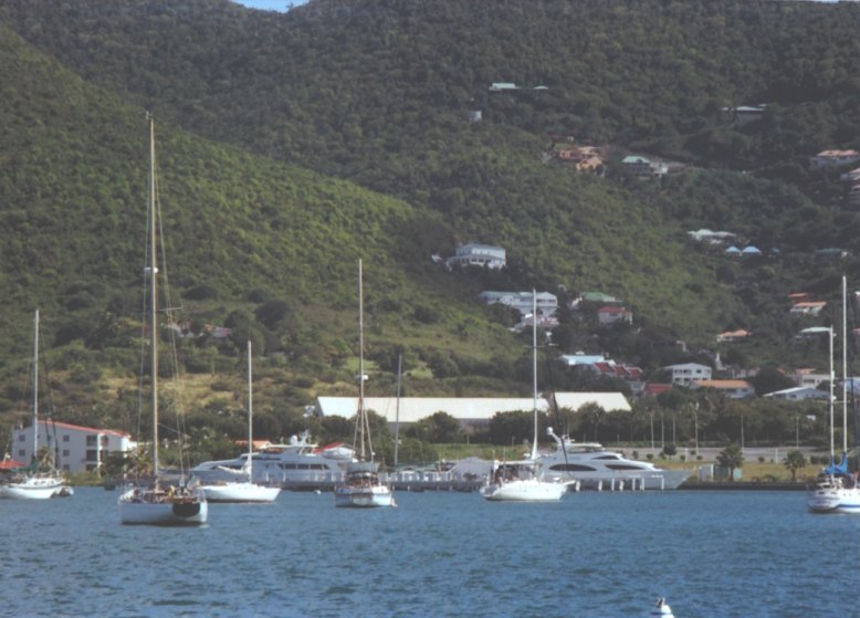 Yachts in Simpson's Bay