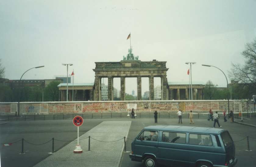 Brandenburg Gate from the West, 1988