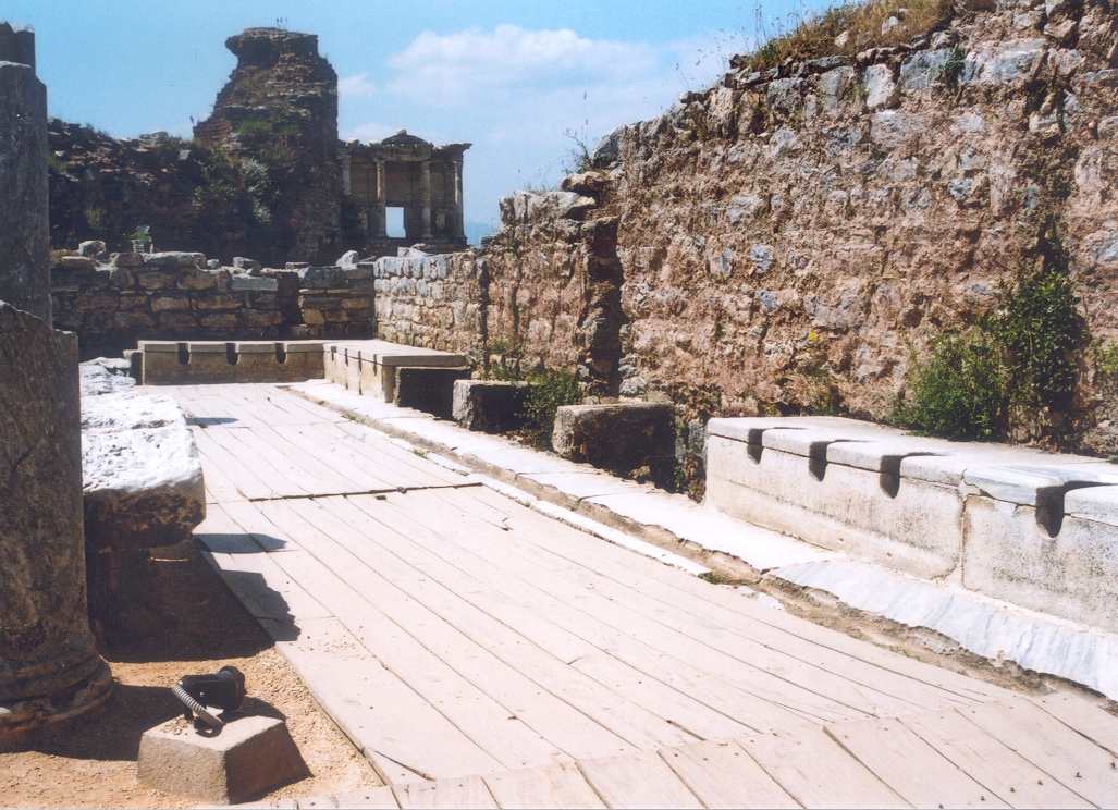 The public lavatories