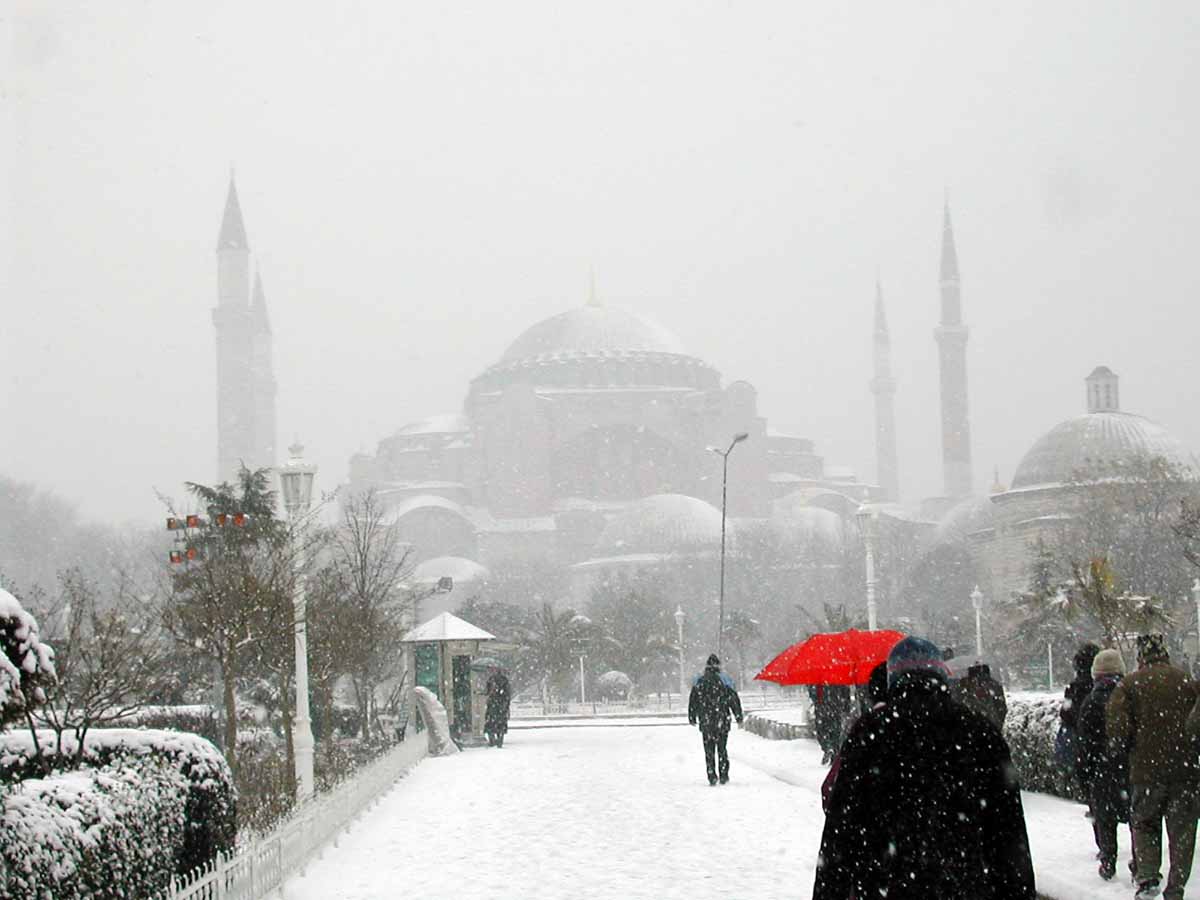 Aya Sofya in the snow
