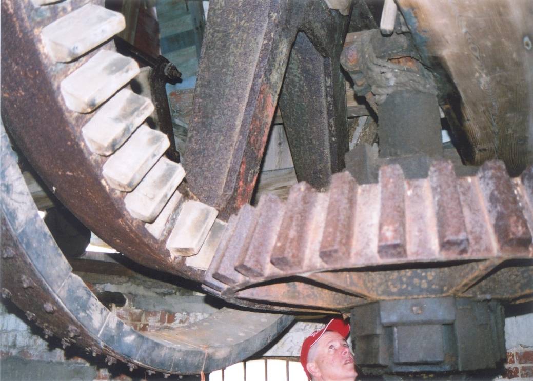 Sutton Windmill - cogs and wheels