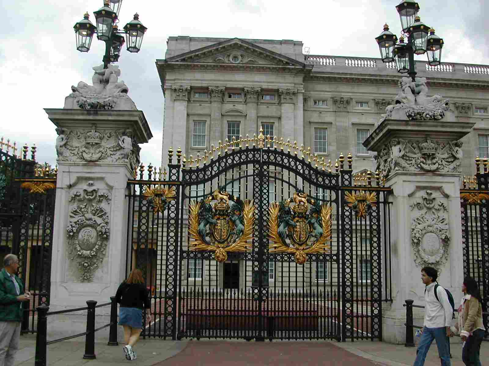 Buckingham Palace gate