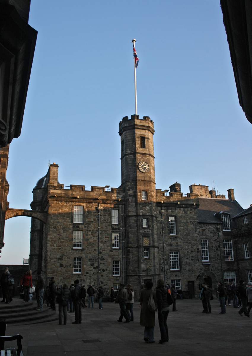 The Royal Palace & Crown Square