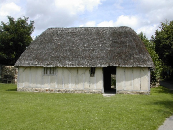 Cottage from the Middle Ages, Ryedale Folk Museum, 
Hutton-le-Hole, Ryedale, Yorkshire